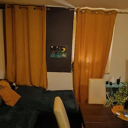 Sfinga Apartment *