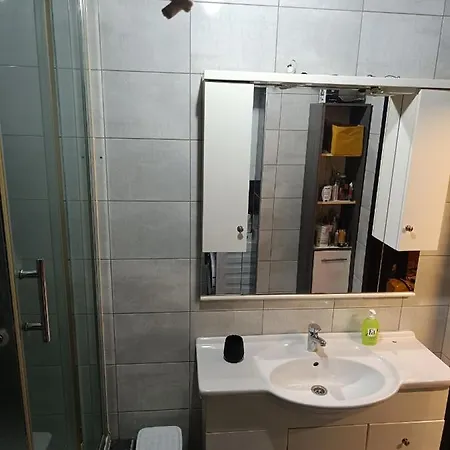 Sfinga Apartment *